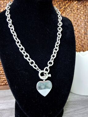 Silver Heart Toggle Chain Necklace - Women Jewelry
